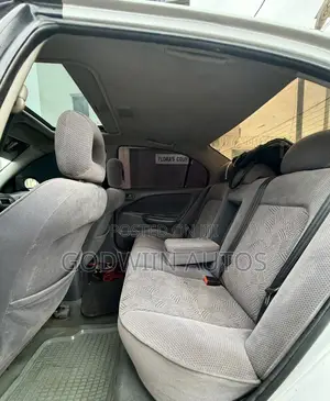 Toyota Avensis Wagon 2003 Silver
