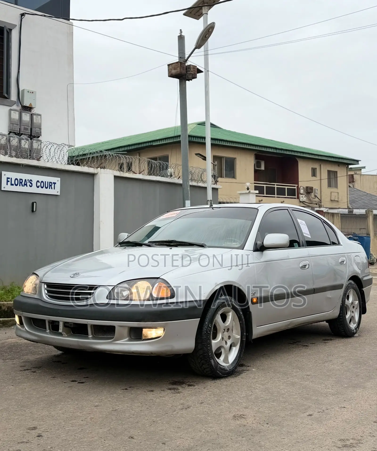 Toyota Avensis Wagon 2003 Silver
