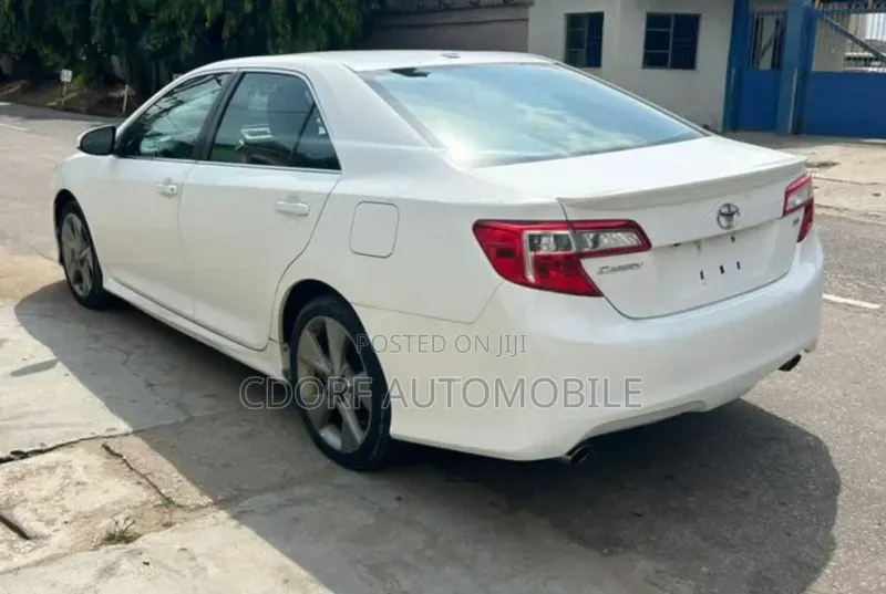Toyota Camry 2013 White