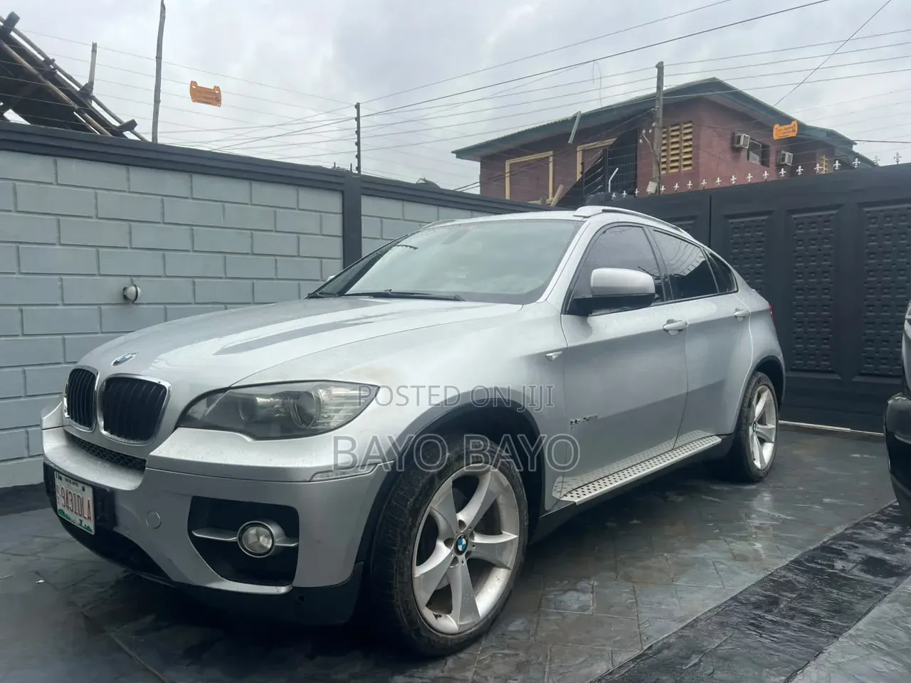 BMW X6 2011 Brown