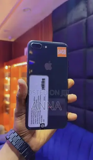 Apple iPhone 8 Plus 64 GB Black
