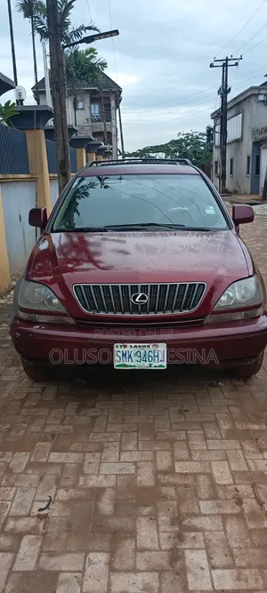 Lexus RX 2000 Red