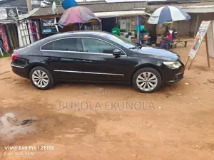 Volkswagen Passat 2.5 SE 2012 Black