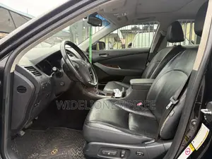 Lexus ES 350 2011 Black