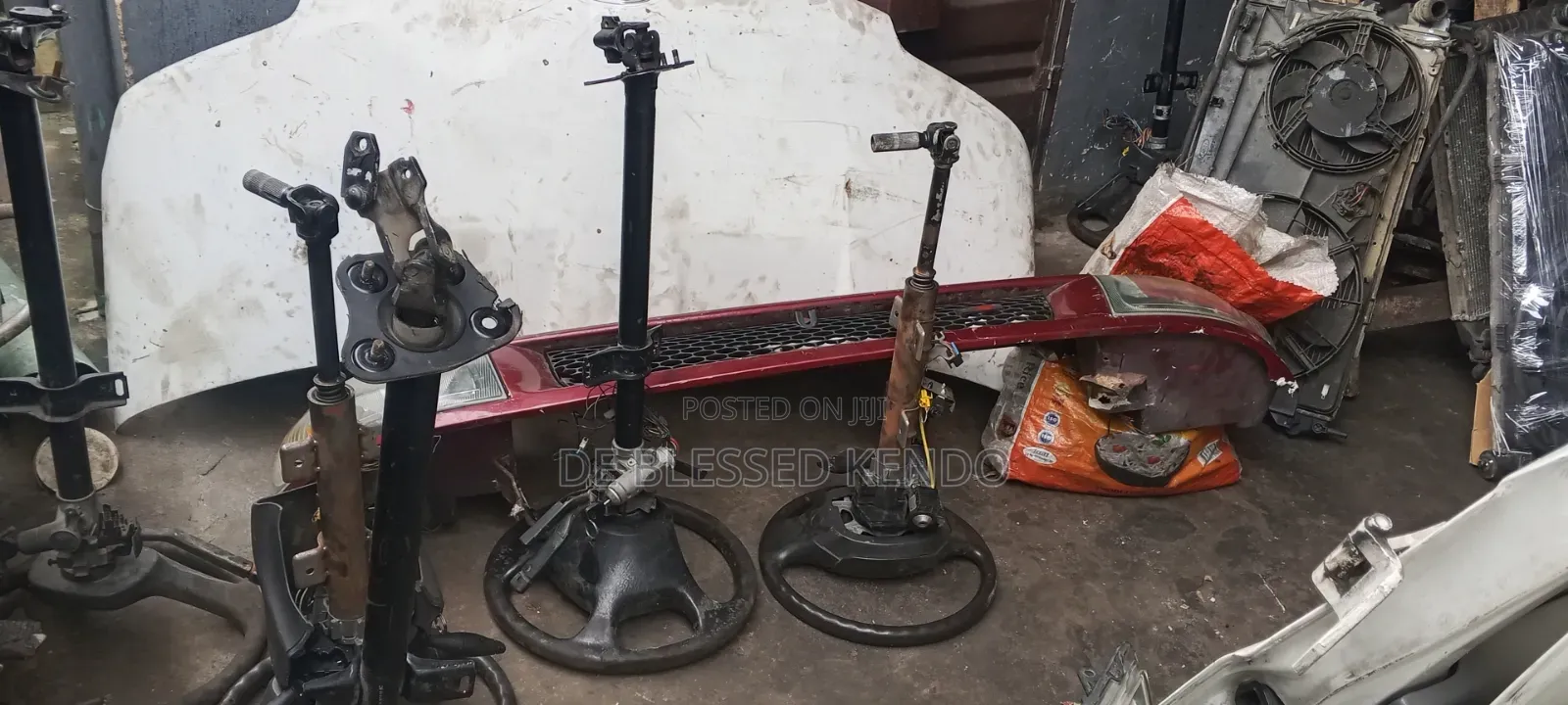 Front Court Ford Transit 2000