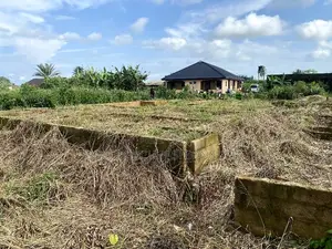 70ft by 120ft With a 3 Bedroom Bungalow All in Suites in DPC Level.