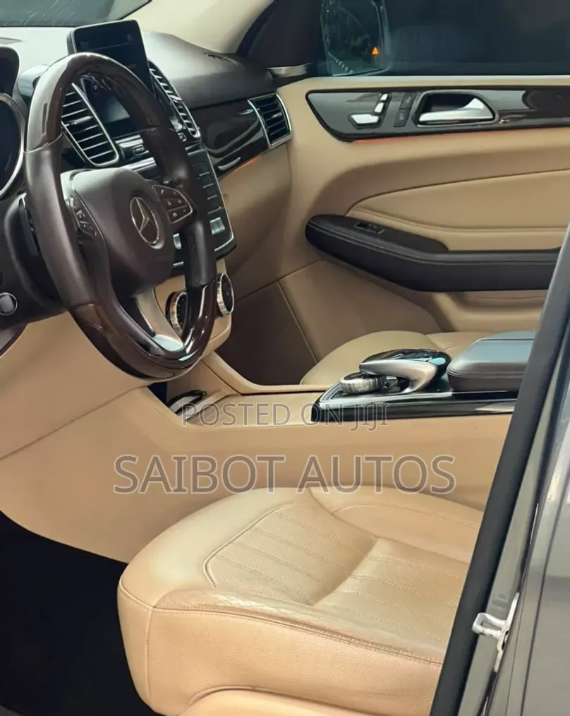 Mercedes-Benz GLE-Class 2017 Gray