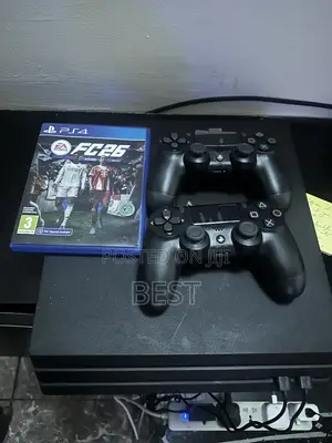 Play Station 4 Pro