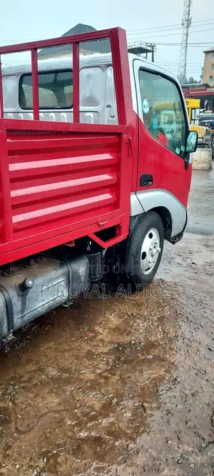 Toyota Dyna 200 Clean Foreign Used Diesel Truck