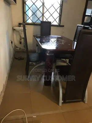 4 Seater’s Dining Set