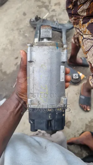 Sterling Pump for Gle/ GLC Coupe Mercedes 166