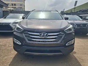 Hyundai Santa Fe 2015 Gray