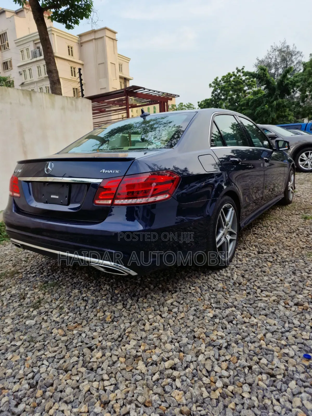 Mercedes-Benz E350 2016 Blue