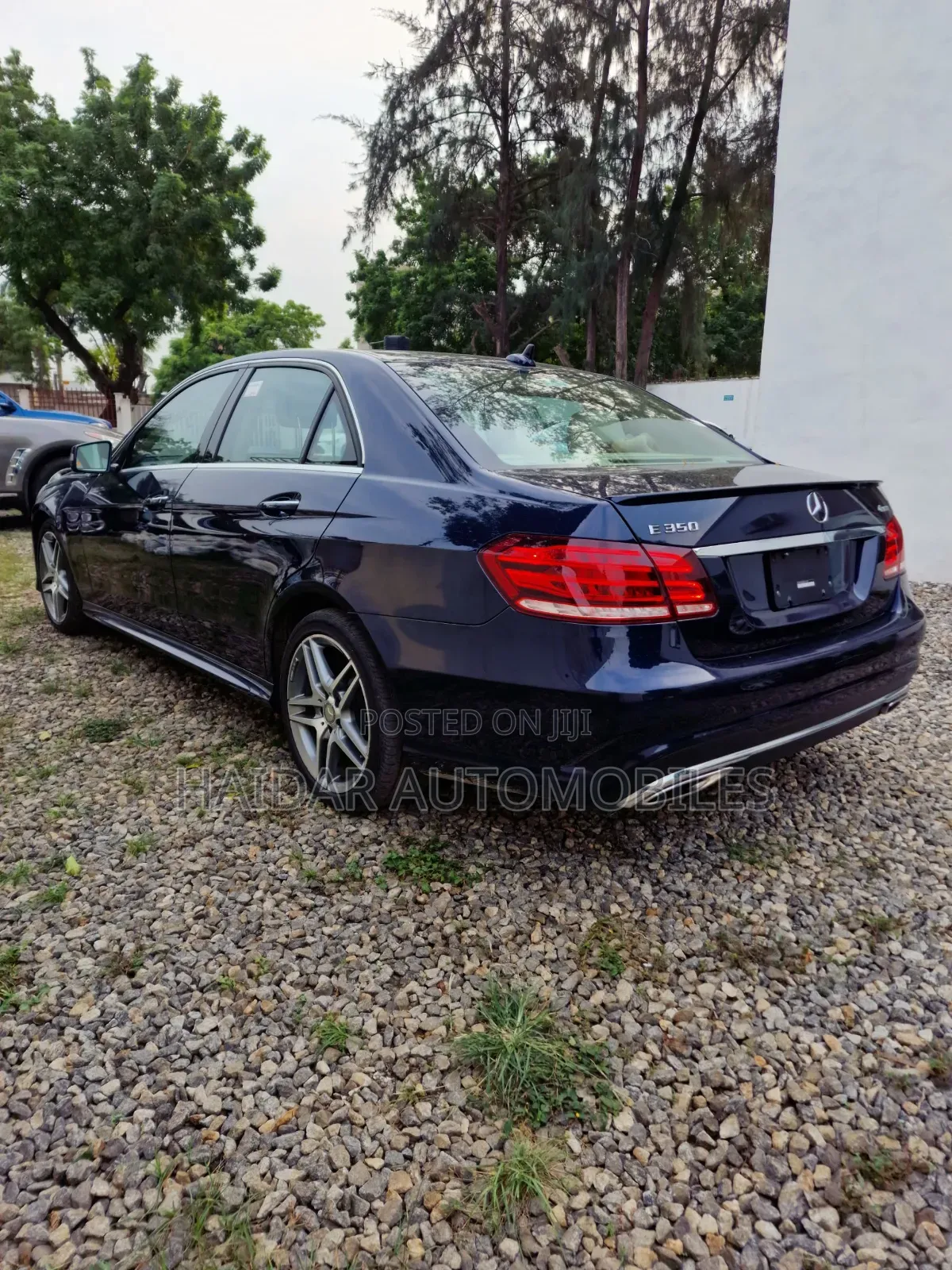 Mercedes-Benz E350 2016 Blue