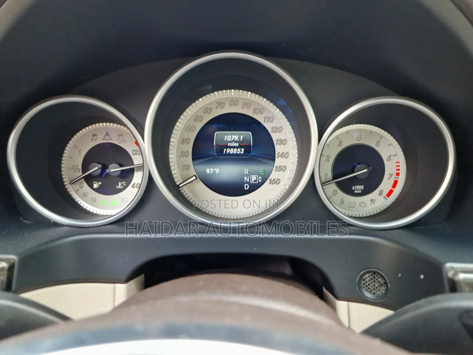 Mercedes-Benz E350 2016 Blue