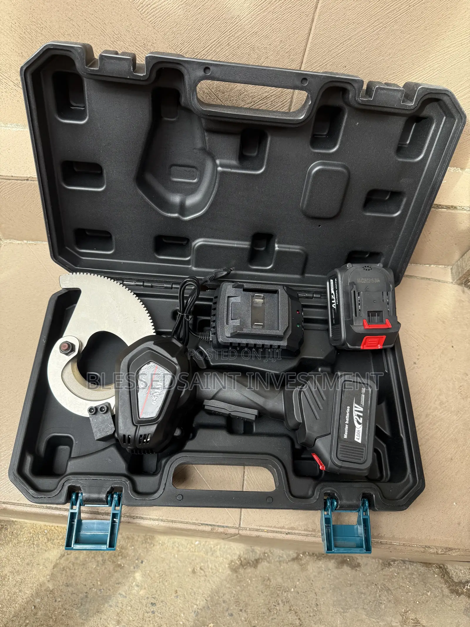 Cordless Cable Cutter 21volts