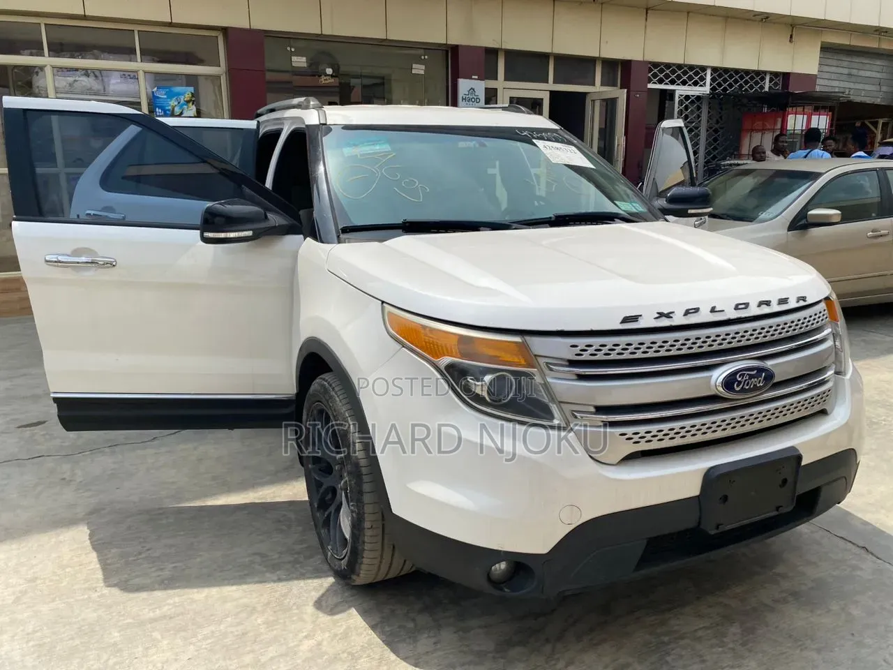 Ford Explorer 2014 White