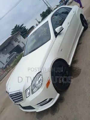 Mercedes-Benz E350 Base 4dr 4Matic Sedan AWD (3.5L 6cyl 7A) 2012 White