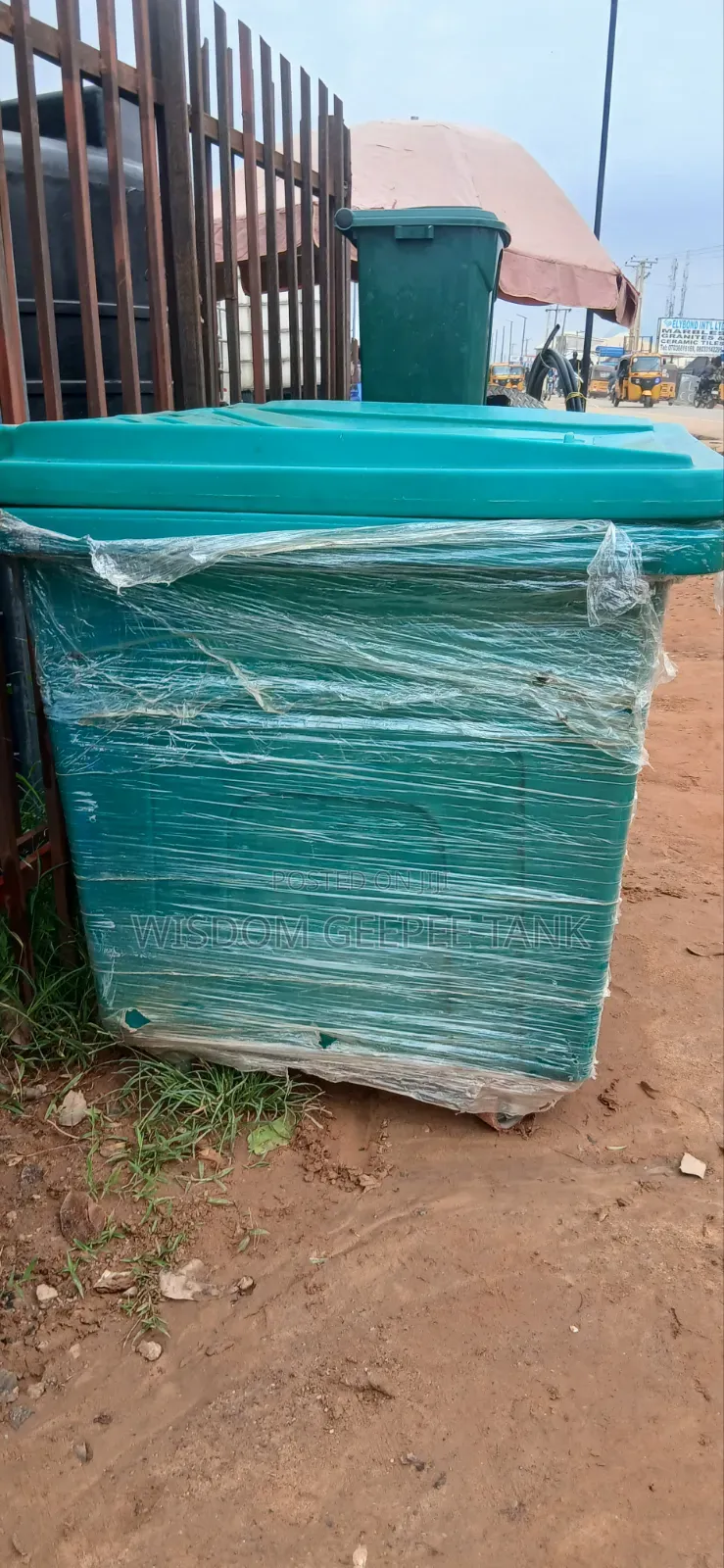 1000litres Waste Bin