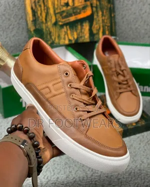 Men's Premium Leather Casual Sneakers – Lace-Up Fashion Shoes