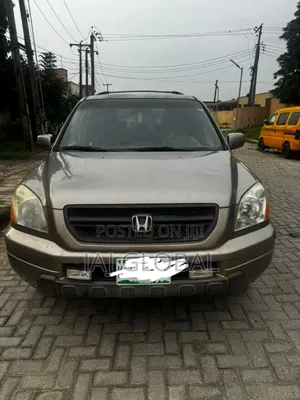 Honda Pilot 2004 Gold