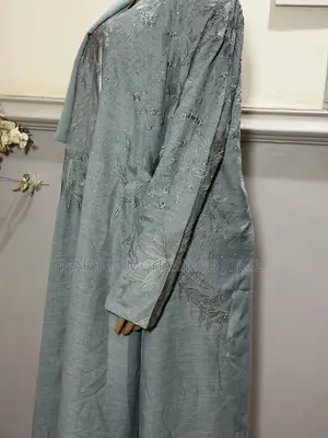 Saudi Abaya