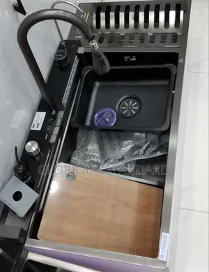 Original Custom Sink With Plate Lock