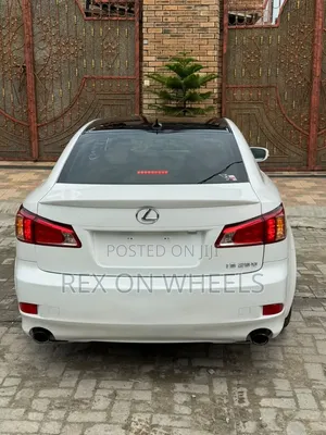 Lexus IS 2013 White