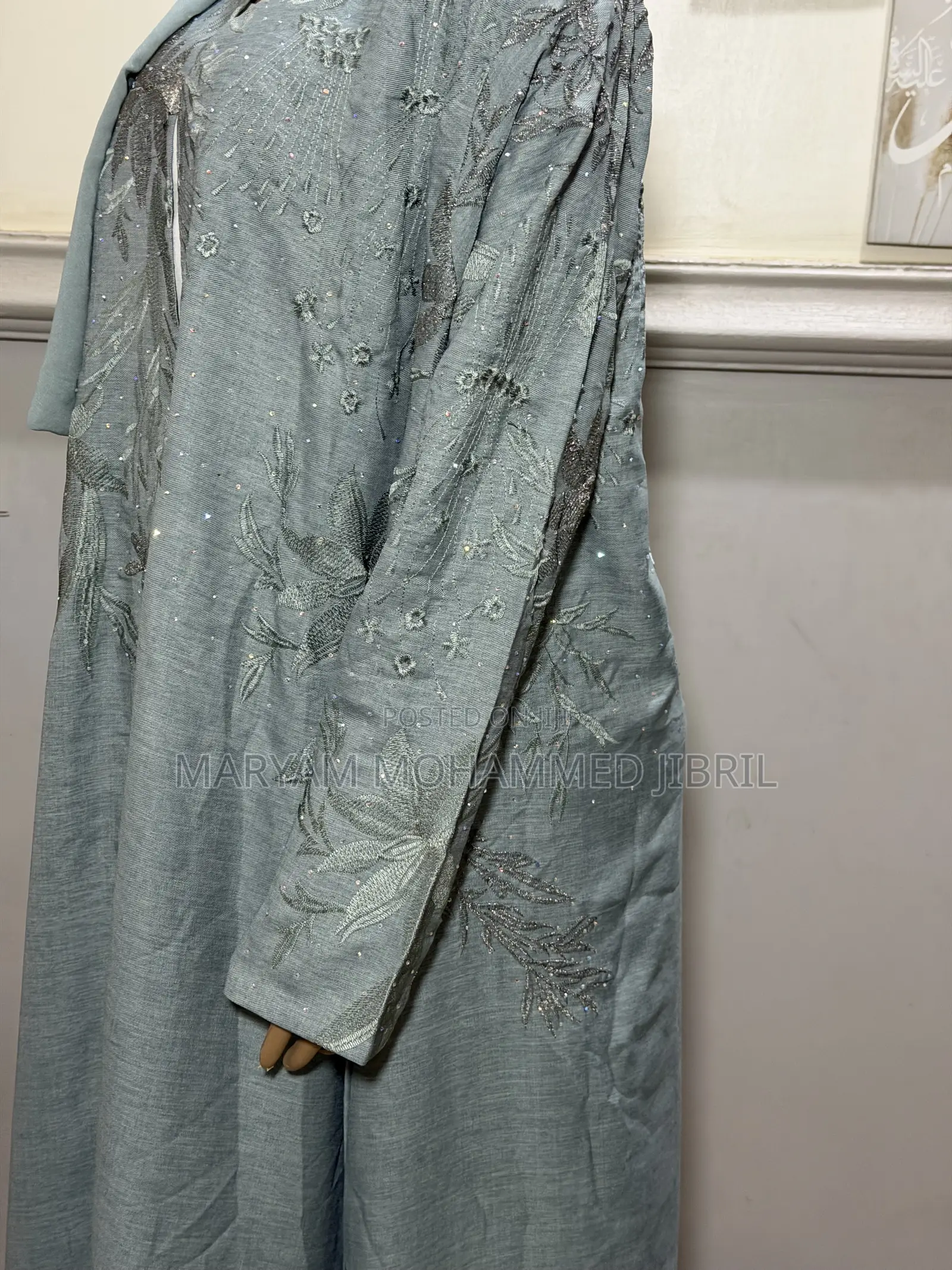 Saudi Abaya