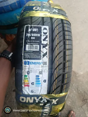 215/60r16 Onyx Tyre