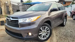 Toyota Highlander 2015 Gray
