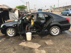 Toyota Avensis 2005 Black