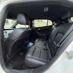 Mercedes-Benz GLA 250 2019 White