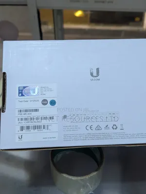 Ubiquity Powerbeam PBE-M5-400