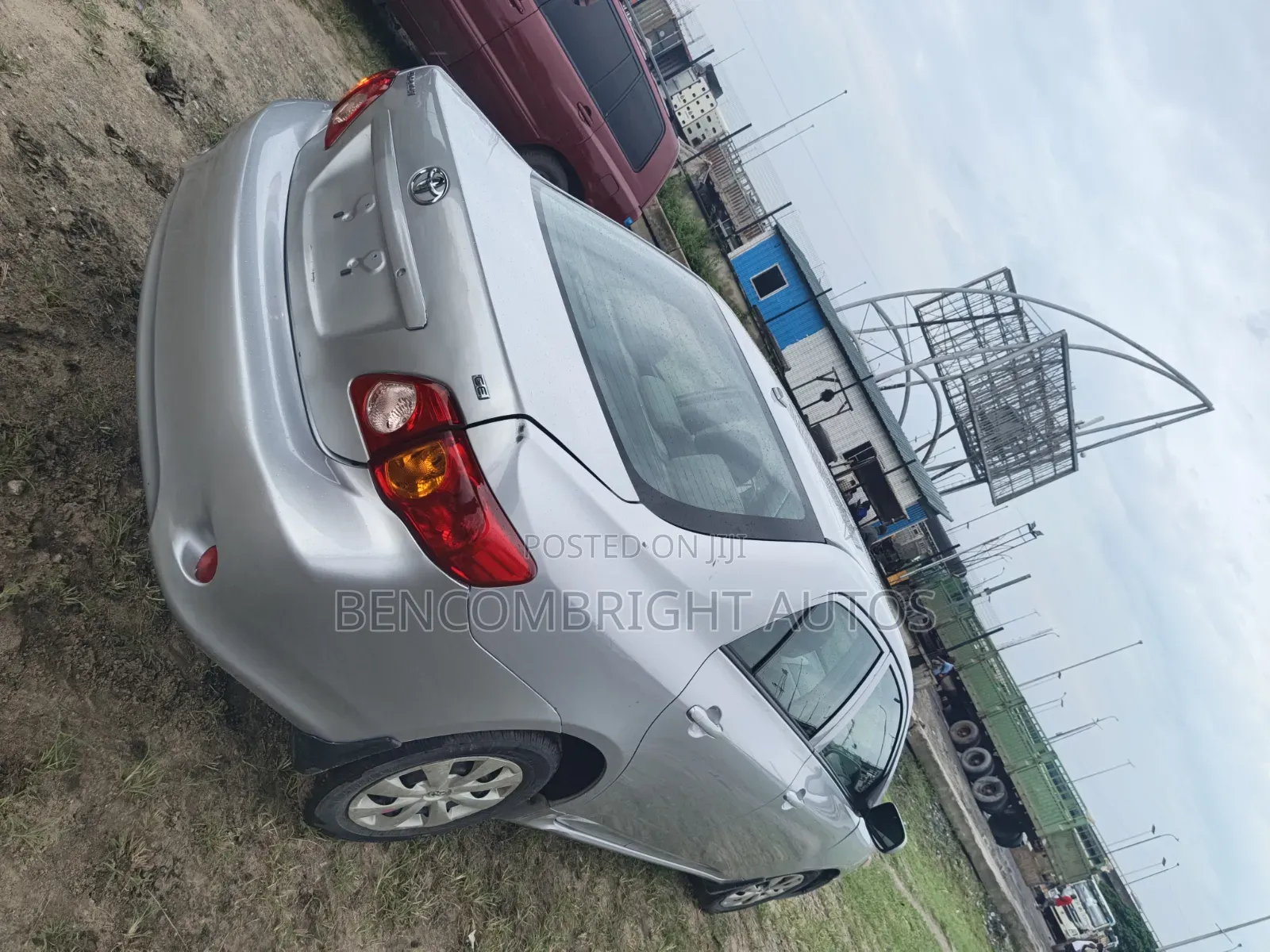 Toyota Corolla 2010 Silver