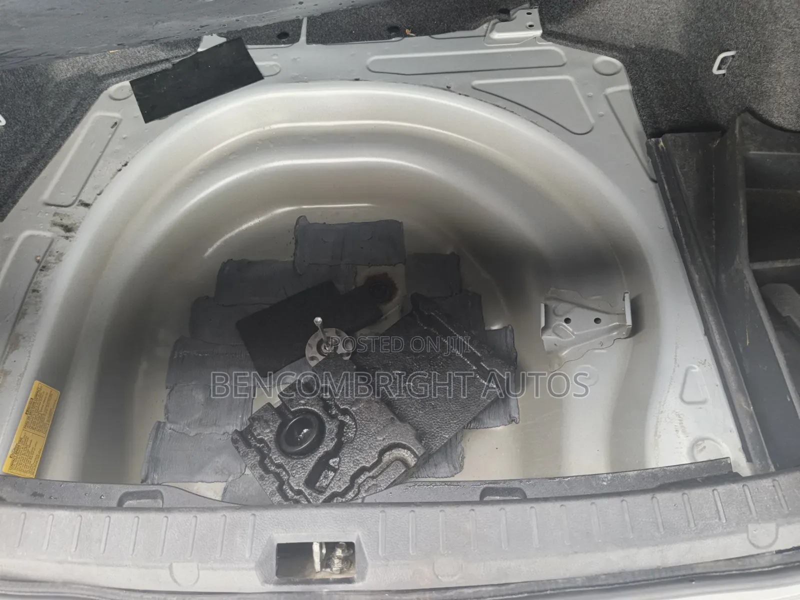 Toyota Corolla 2010 Silver