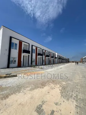 3bdrm Duplex in Citadel View Estate, Eleko for sale