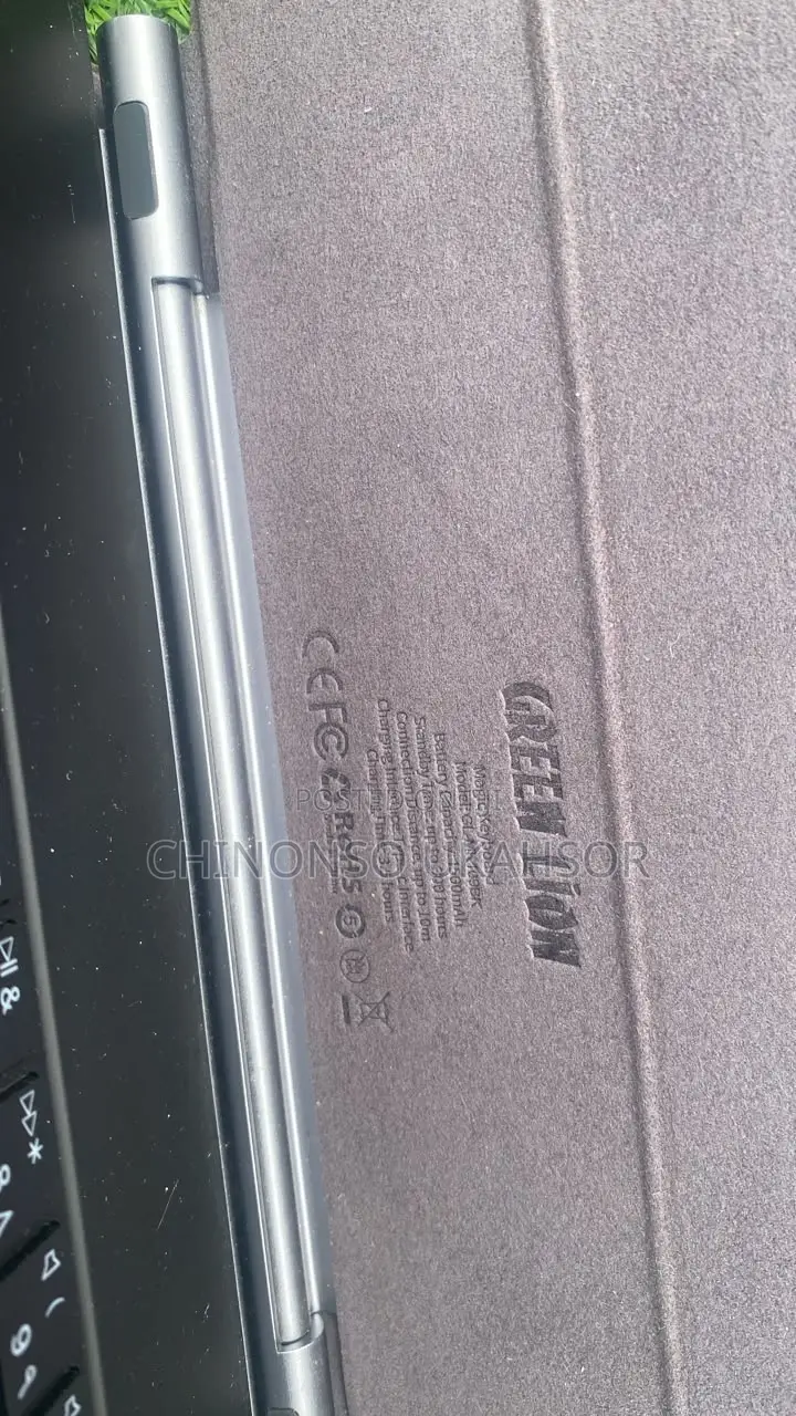 iPad Keyboard
