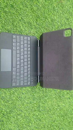 iPad Keyboard