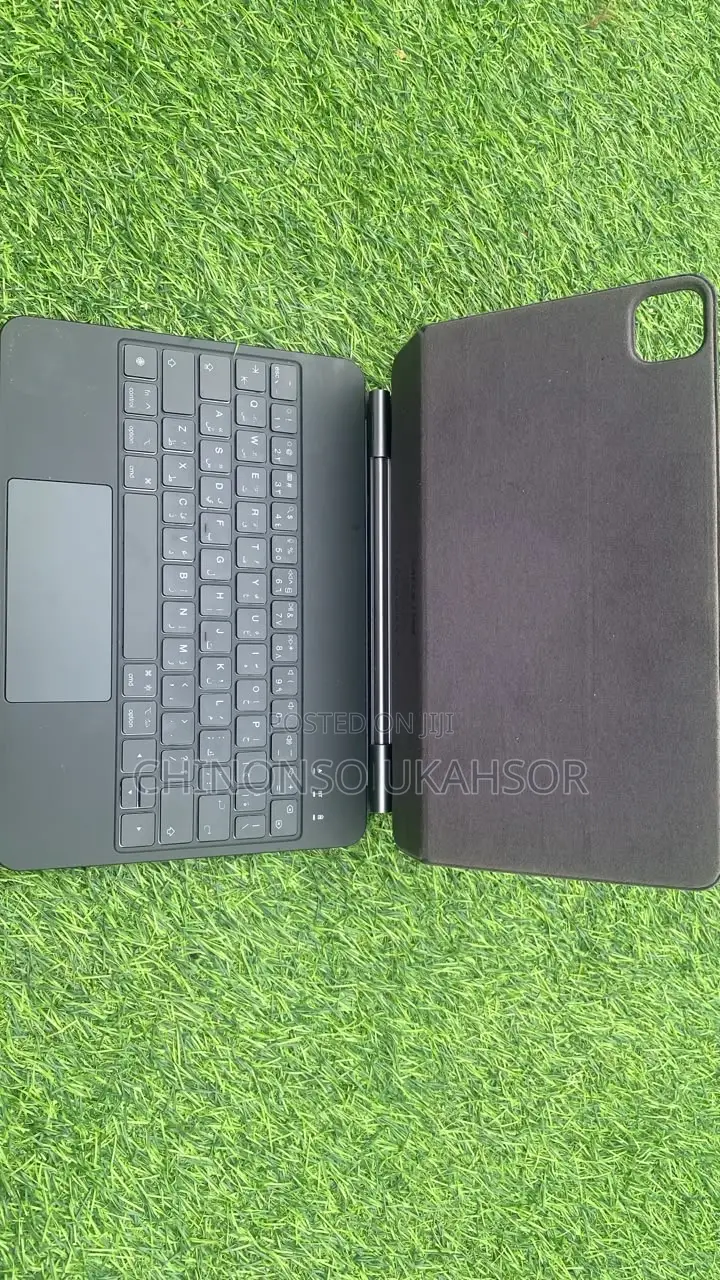 iPad Keyboard