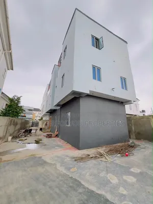 6bdrm Duplex in GRA Phase 2 Shangisha for sale