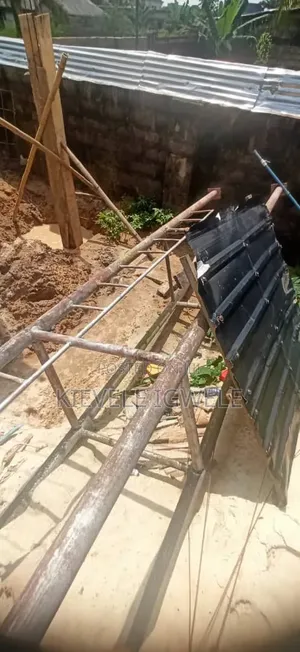 Tank Stand