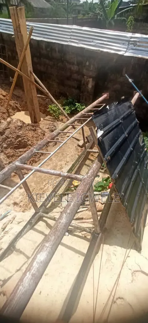 Tank Stand