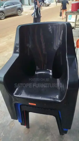 High Quality Plastic Chair