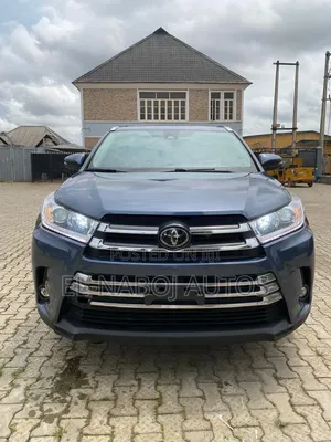 Toyota Highlander 2019 Blue