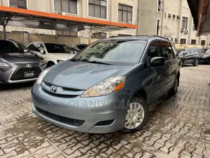 Toyota Sienna 2008 Blue