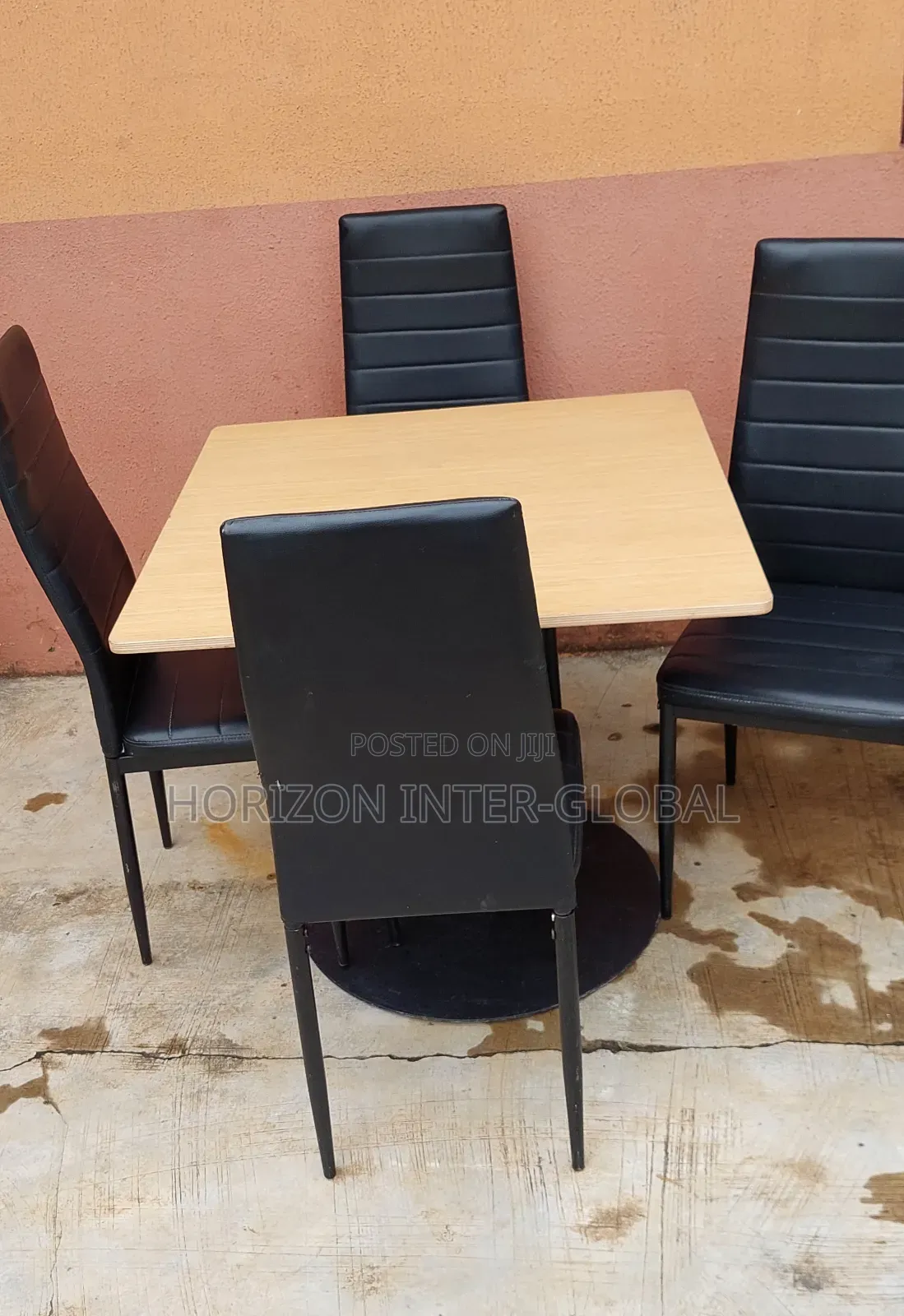 4 Seaters Dinning Set