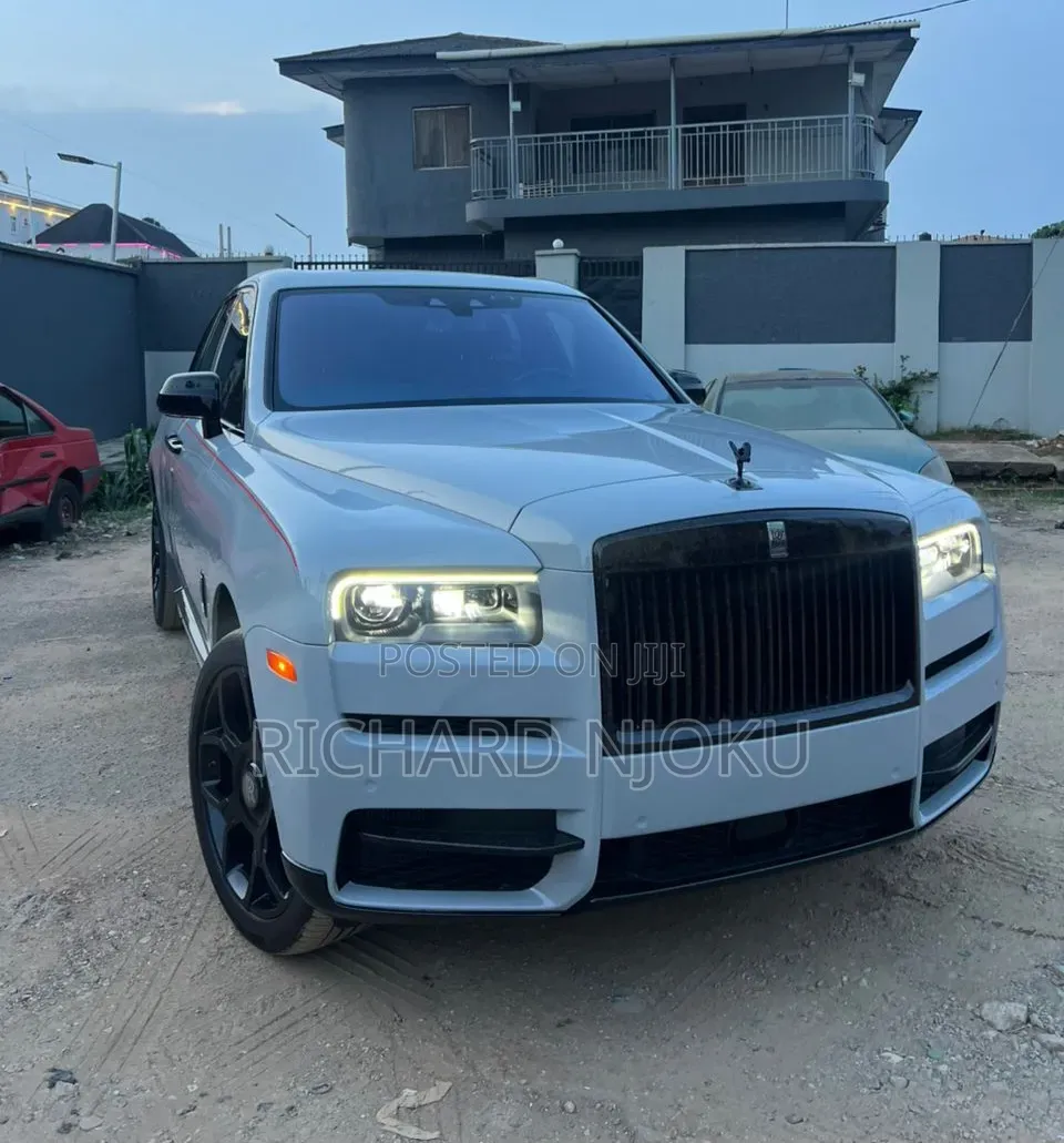 Rolls-Royce Cullinan Base 2021 White