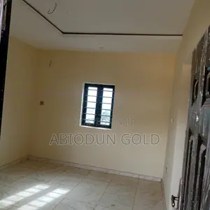 1bdrm Block of Flats in Phase 2 / Jikwoyi for rent