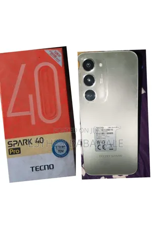 Tecno Spark 40 Pro 128 GB Silver